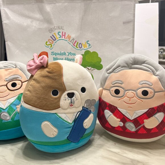 Warren Buffett Charlie Munger Omaha Dog Squishmallow 10" 2025 Berkshire Hathaway - Picture 4 of 16